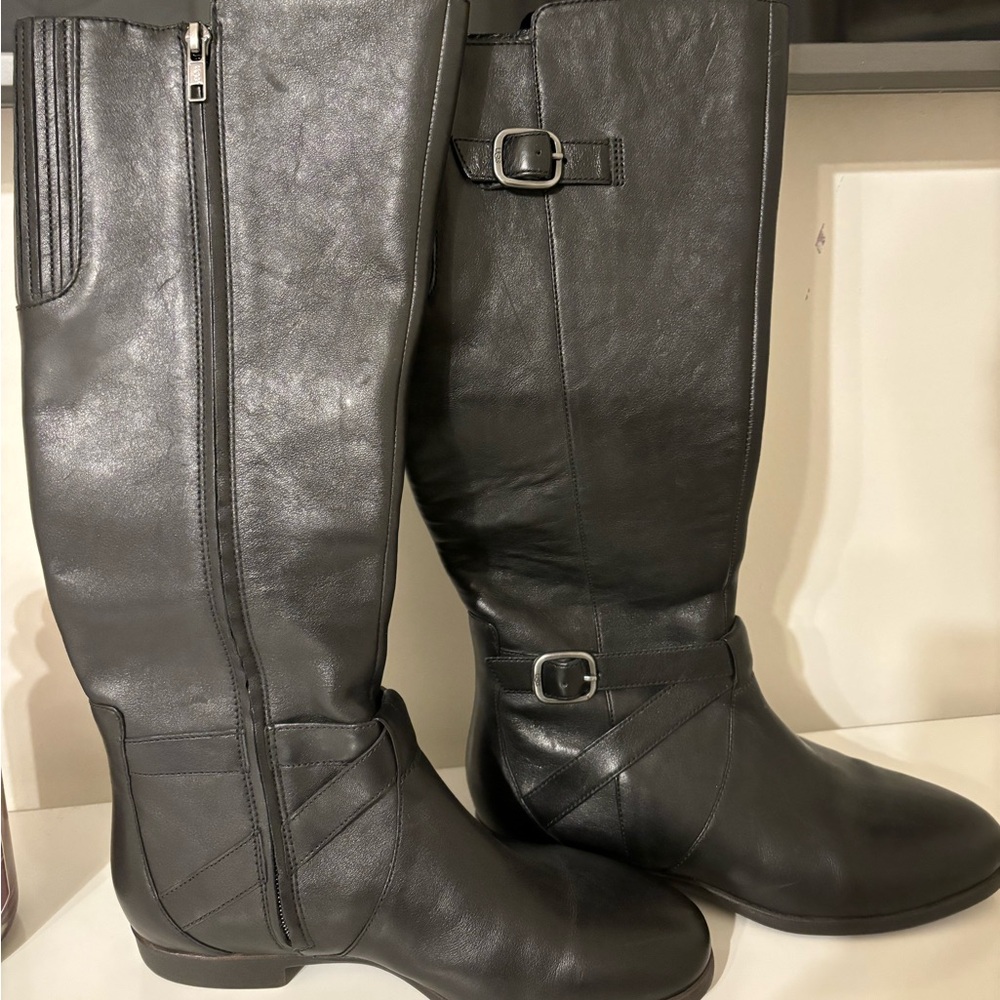 Leather knee high Ugg boots